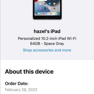 Pristine iPad 9th generation BONUS Logitech keyboard and mystery gift.